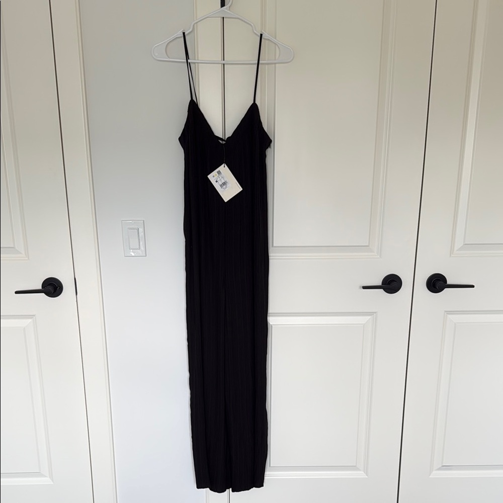 Love, Bonito - Black Sleeveless Slip Jumpsuit size - medium  NWT